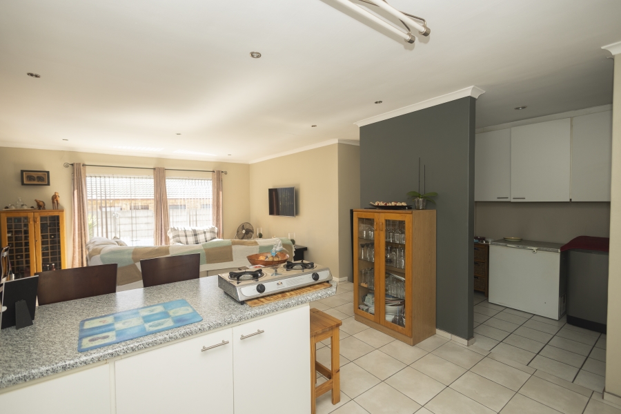 4 Bedroom Property for Sale in Rouxville Western Cape